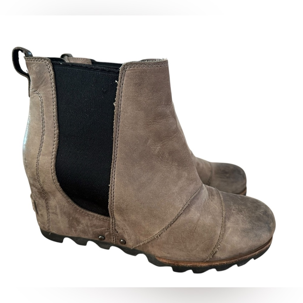 Sorel Lea Wedge Tan Leather Ankle Booties Boots Size 8.5 Heel